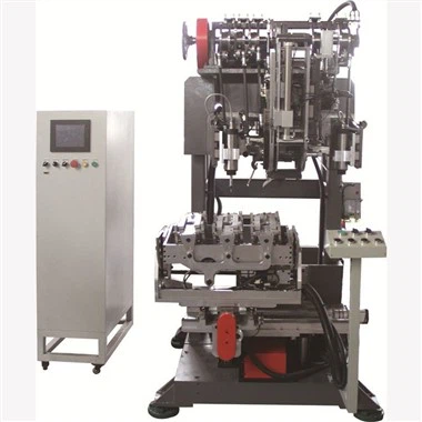 Mesin Berus Tufting Empat Paksi